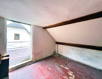 Pokoj v podkroví - Prodej domu 60 m², Jindřichovice