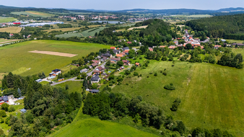Prodej pozemku 2426 m², Medový Újezd