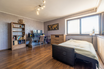 Prodej domu 345 m², Zlatá