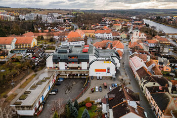 Pronájem obchodních prostor 1305 m², Týn nad Vltavou