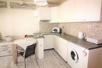 Pronájem bytu 1+kk v osobním vlastnictví 33 m², Praha 4 - Kamýk