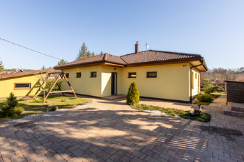 Prodej domu 117 m², Březí