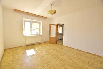 Prodej domu 220 m², Osek