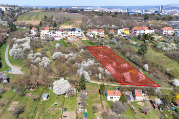 Prodej pozemku 5819 m², Brno
