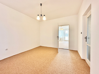 Pronájem bytu 2+1 v družstevním vlastnictví 51 m², Praha 6 - Břevnov