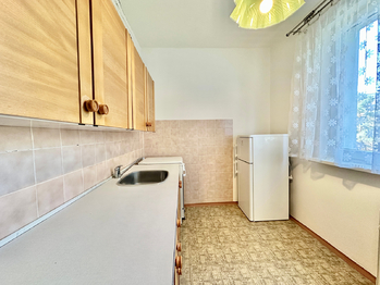 Pronájem bytu 2+1 v družstevním vlastnictví 51 m², Praha 6 - Břevnov