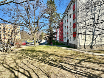 Pronájem bytu 2+1 v družstevním vlastnictví 51 m², Praha 6 - Břevnov