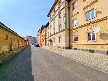 Prodej bytu 1+1 v osobním vlastnictví 44 m², Žatec
