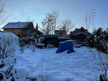 Prodej pozemku 901 m², Pulečný