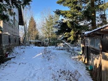 Prodej pozemku 901 m², Pulečný