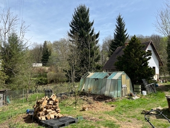 Prodej pozemku 901 m², Pulečný