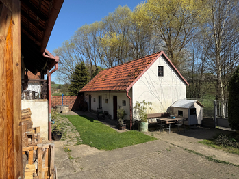 Hospodářská část - Prodej zemědělského objektu 290 m², Křečovice