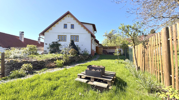 Prodej domu 224 m², Kamenice nad Lipou