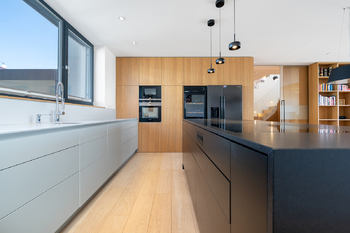 Prodej domu 321 m², Praha 10 - Malešice