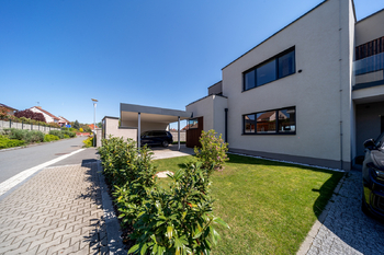 Prodej domu 321 m², Praha 10 - Malešice