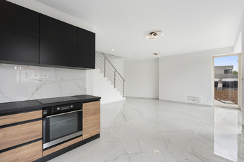 Pronájem bytu 3+kk v osobním vlastnictví 86 m², Horoměřice
