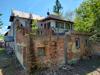 Prodej domu 300 m², Hnojník