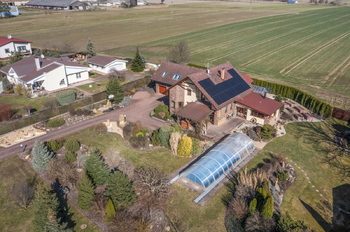 Prodej domu 283 m², Býšť