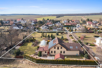 Prodej domu 283 m², Býšť