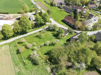 Prodej pozemku 944 m², Chrtníč