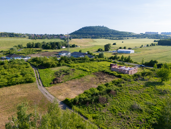 Prodej pozemku 985 m², Srbice