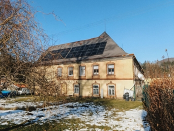 Prodej ubytovacího zařízení 705 m², Chřibská