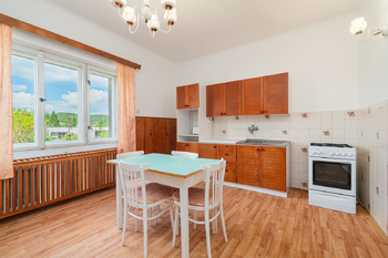 Prodej domu 169 m², Plasy