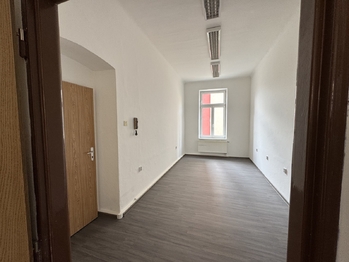 Pronájem kancelářských prostor 32 m², Plzeň