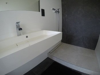 Koupelna - Pronájem bytu 2+kk v osobním vlastnictví 43 m², Brno