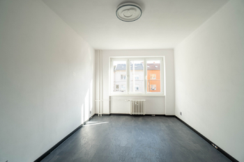 ložnice - Prodej bytu 2+1 v družstevním vlastnictví 50 m², Teplice