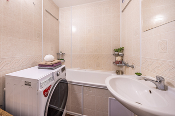 Prodej bytu 3+kk v osobním vlastnictví 62 m², Praha 4 - Kamýk