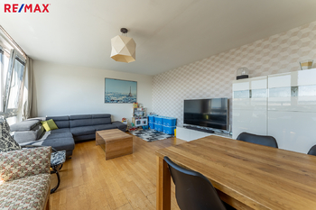 Prodej bytu 3+1 v osobním vlastnictví 99 m², Praha 5 - Stodůlky