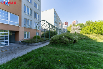 Prodej bytu 3+1 v osobním vlastnictví 99 m², Praha 5 - Stodůlky