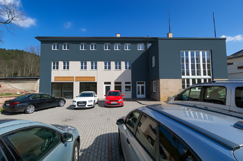 Prodej obchodních prostor 1817 m², Úpice