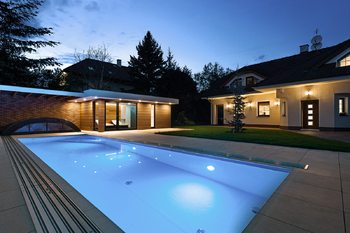Prodej domu 307 m², Senohraby