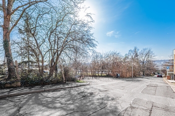 Prodej garáže 18 m², Praha 9 - Vysočany