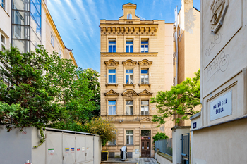 Prodej bytu 2+kk v osobním vlastnictví 43 m², Praha 1 - Nové Město
