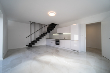 Pronájem bytu 3+kk v osobním vlastnictví 76 m², Praha 9 - Klánovice