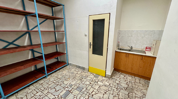 Pronájem obchodních prostor 94 m², Břeclav