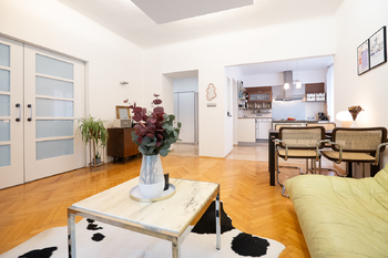 Prodej bytu 2+kk v osobním vlastnictví 86 m², Praha 7 - Holešovice