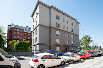 Prodej bytu 2+kk v osobním vlastnictví 86 m², Praha 7 - Holešovice