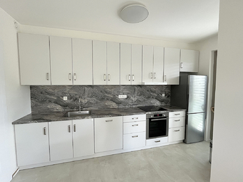 Pronájem bytu 3+kk v osobním vlastnictví 85 m², Praha 9 - Klánovice