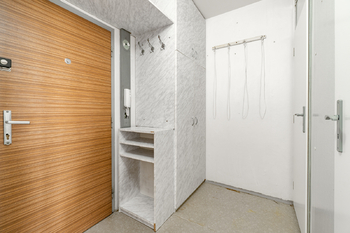 Pronájem bytu 1+kk v osobním vlastnictví 29 m², Praha 4 - Háje