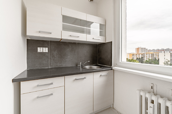 Pronájem bytu 1+kk v osobním vlastnictví 29 m², Praha 4 - Háje