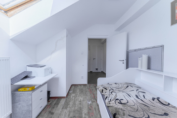Prodej domu 197 m², Dobříš