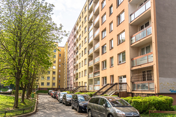Pronájem v družstevním vlastnictví, Praha 5 - Hlubočepy