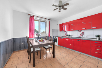 Prodej domu 217 m², Odřepsy