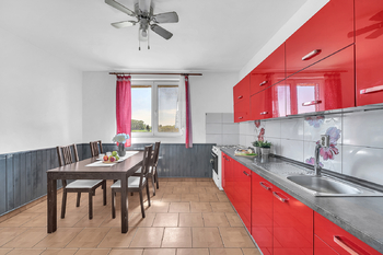 Prodej domu 217 m², Odřepsy
