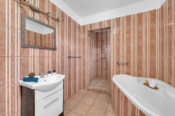 Prodej domu 217 m², Odřepsy