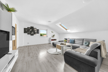 Prodej domu 217 m², Odřepsy
